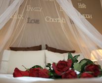 Honeymoon room  - George Lodge International