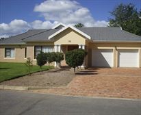  - Plover Str 56 Heatherlands Self Catering House