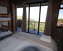  - Victoria Bay Surfari Backpackers