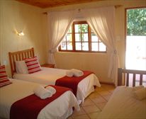  - Aan die Oewer Bed and Breakfast