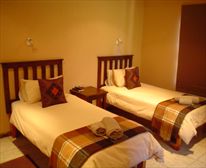  - Aan die Oewer Bed and Breakfast