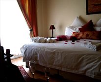 Luxury Suite - Your Own World Guest House