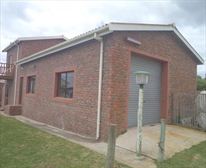 garage attached to house -   Accommodation Infanta Whales - Infanta