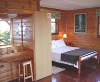  - Cape Explorers Lodge Bed and Breakfast