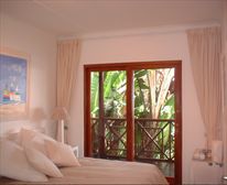  - Dolphins Hill Bed & Breakfast