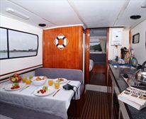  - Lightleys Holiday Houseboats