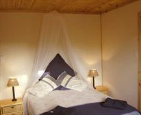  - Tenaka Lodge