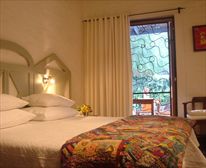  - Shades of Africa Guest House