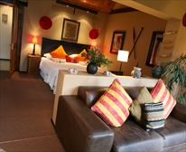 Suite 1. - Hog Hollow Country Lodge