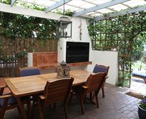 PATIO WITH BARBECUE AREA - La Boheme B&B 