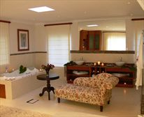  - Lawson's Guesthouse and Spa