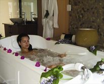  - Lawson's Guesthouse and Spa