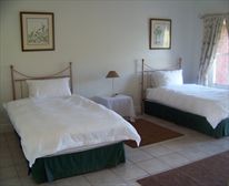 Bedroom. - Redbourne Lodge