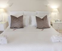  - Endless Summer Guest House