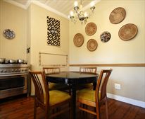 Little Belvedere Cottage fully equiped kitchen - Belvedere Cottages