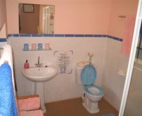  - Coral Reef Guest House (B&B)