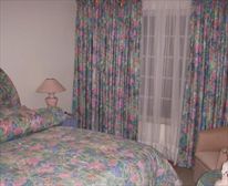  - Garden Bird Bed and Breakfast