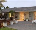Hobie Beach Guest House, Summerstrand Accommodation