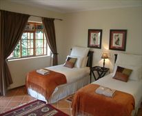  - 17 on 5th Avenue  Guest House