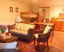 Picture 4/7 - Strelitzia Cottage